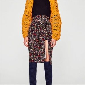 Zara MIDI Wrap Skort Size Medium NWOT